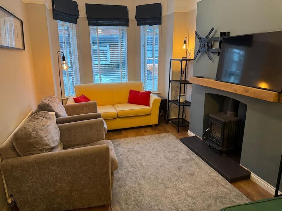 Stylish, Spacious And Central 4 Bedroom House Belfast Kültér fotó